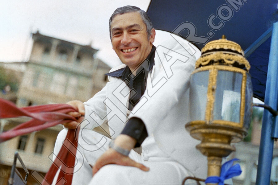 Вахтанг Кикабидзе