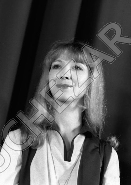 Марина Левтова
