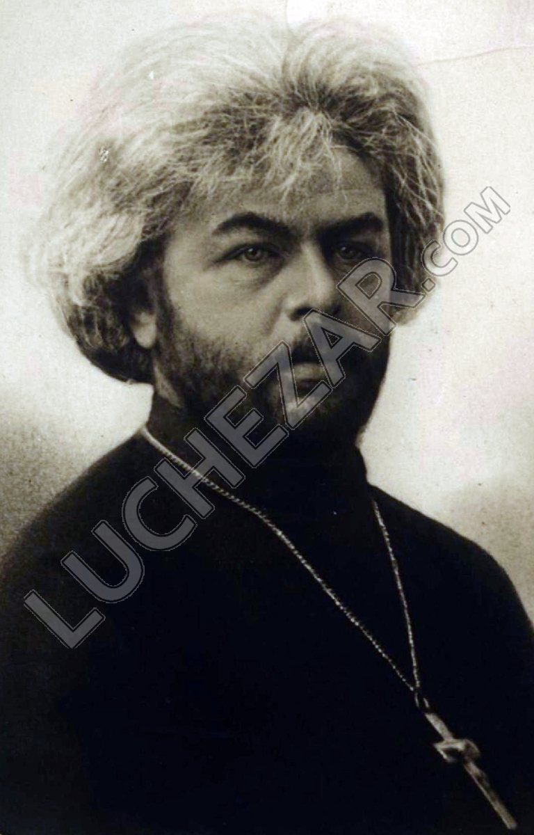 Григорий Петров