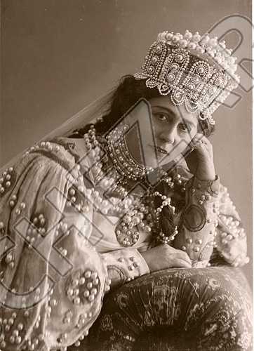 Антонина Нежданова