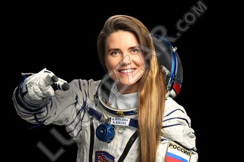 Анна Кикина