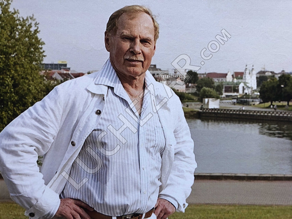 Владимир Гостюхин
