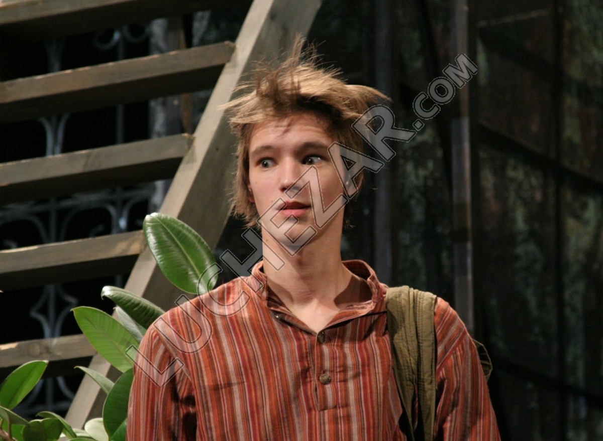 Максим Локтионов