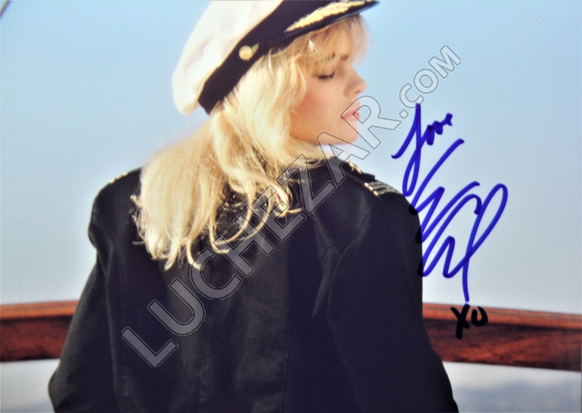 Эрика Эленьяк (Erika Eleniak)