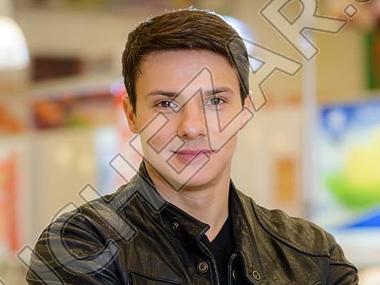 Александр Новин