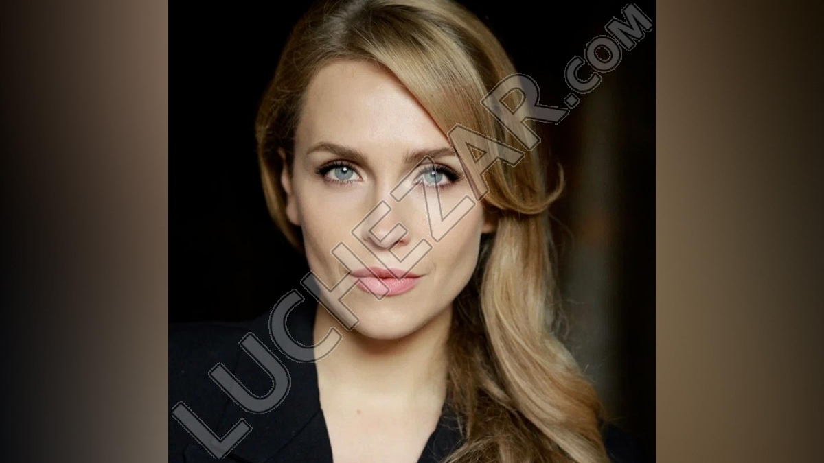 Елена Дудина