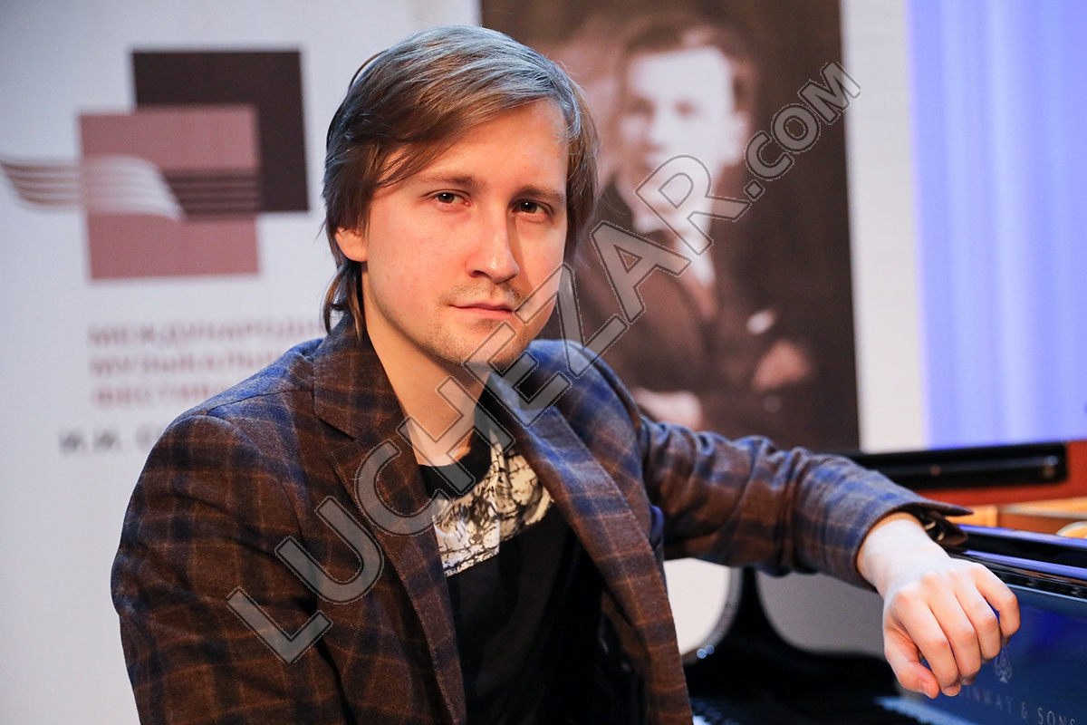 Дмитрий Маслеев