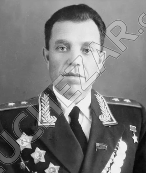 Константин Провалов