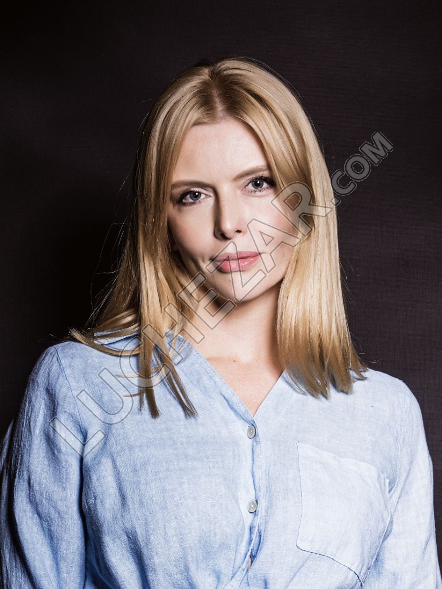 Анна Чурина
