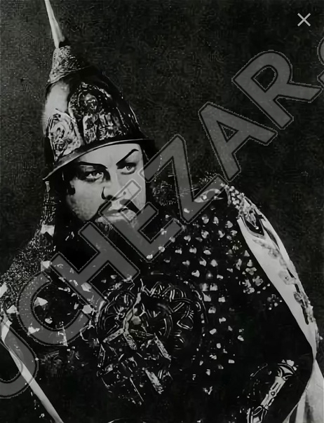 Алексей Иванов