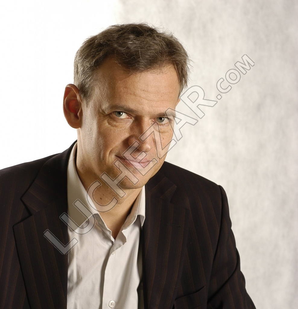 Андрей Кивинов