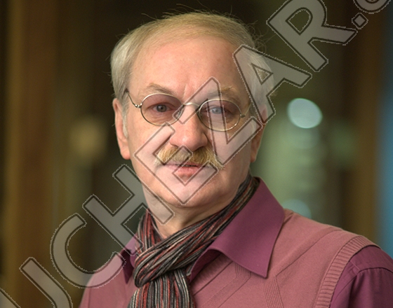 Олег Леваков