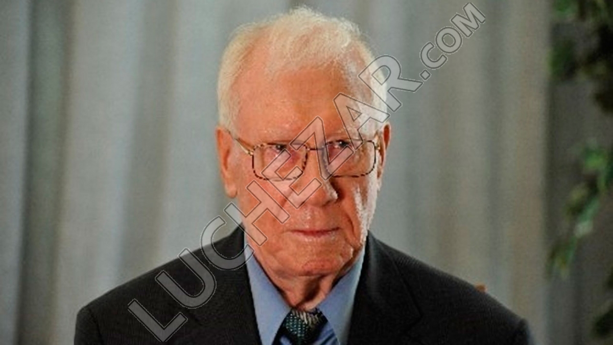 Георгий Санников