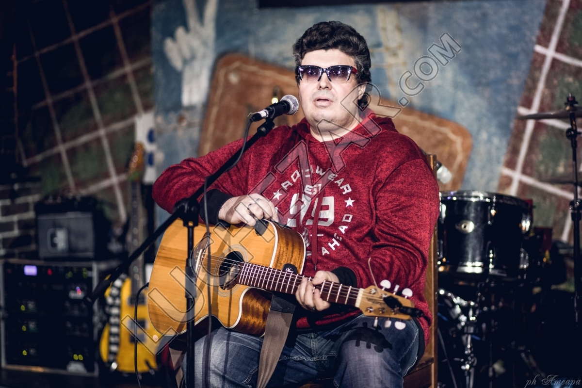 Гарри Ананасов
