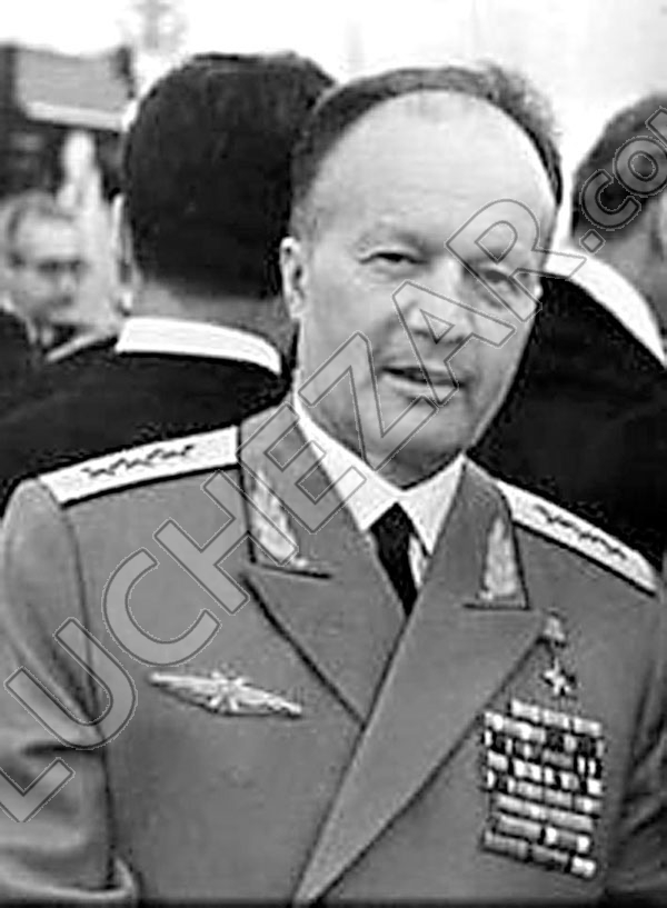 Николай Каманин