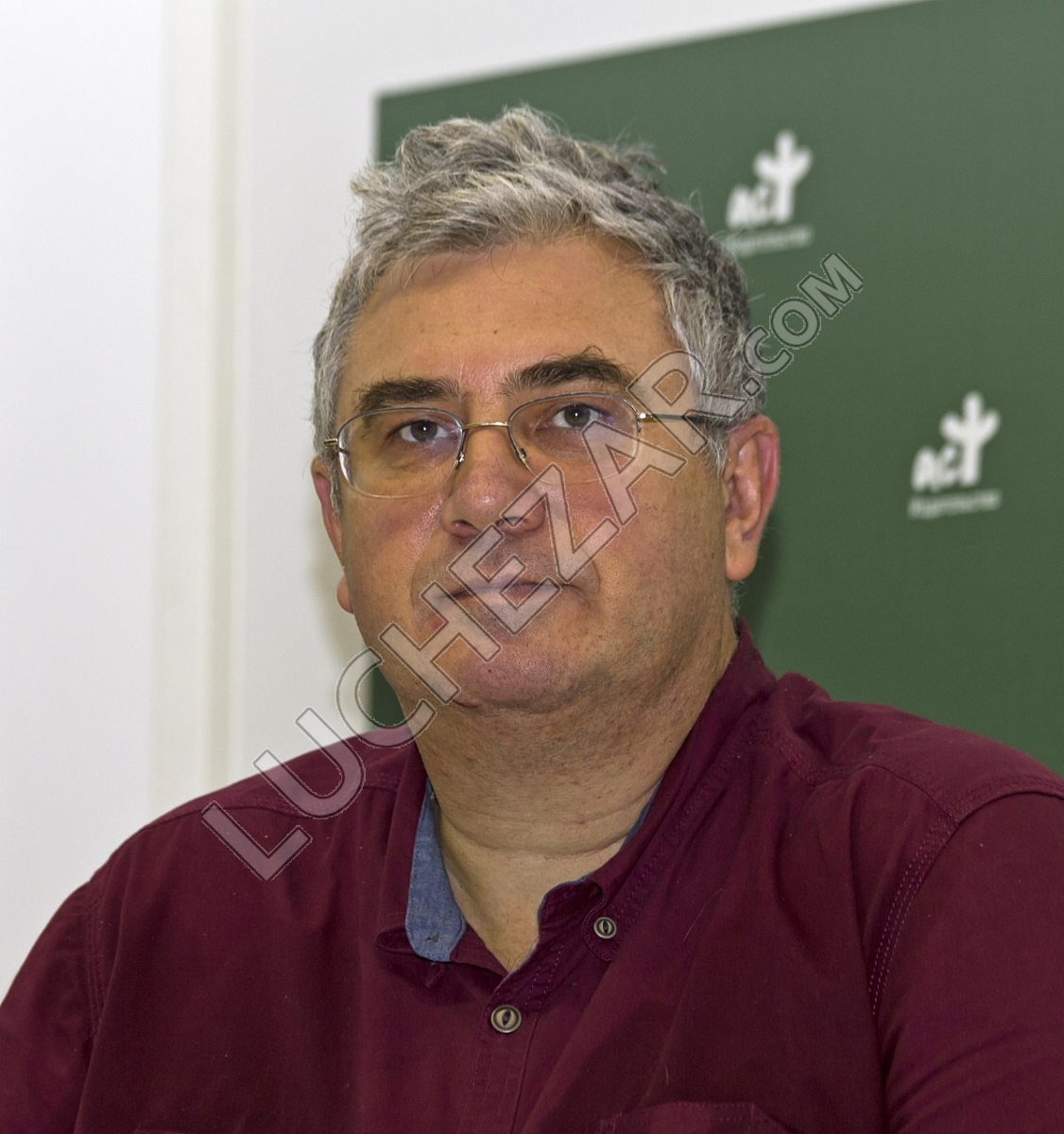 Роман Злотников