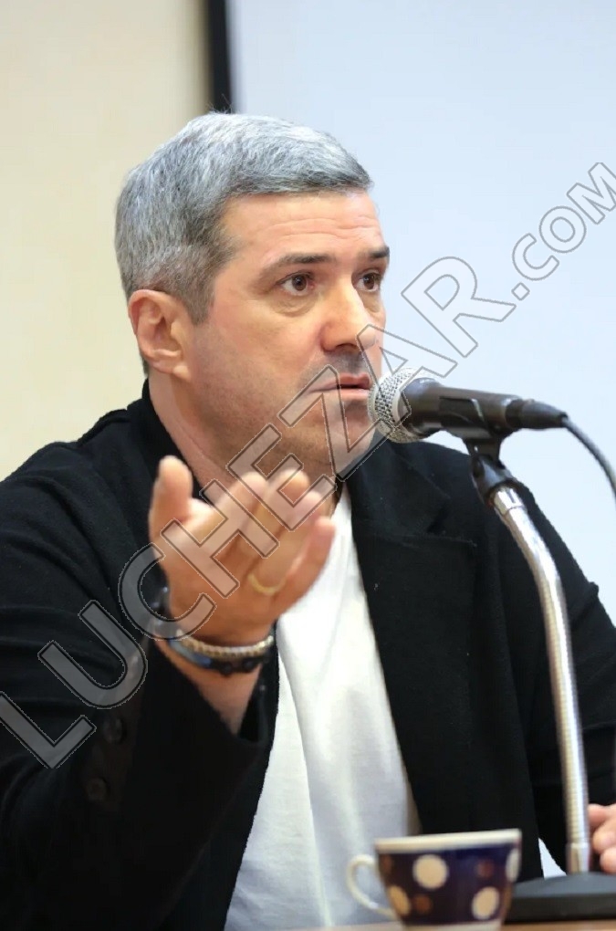 Михаил Шахназаров
