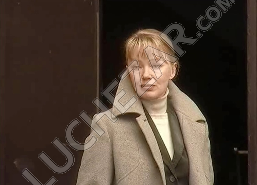 Елена Попова