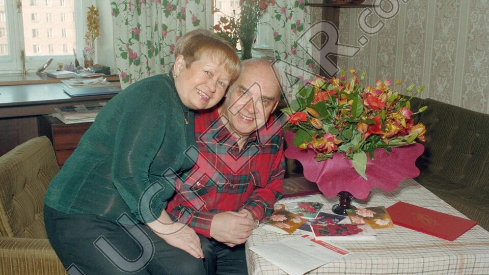 Александра Пахмутова и Николай Добронравов