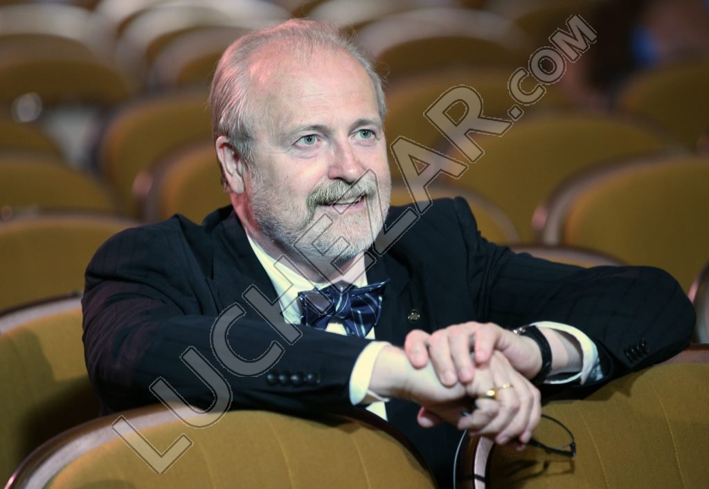 Владимир Хотиненко