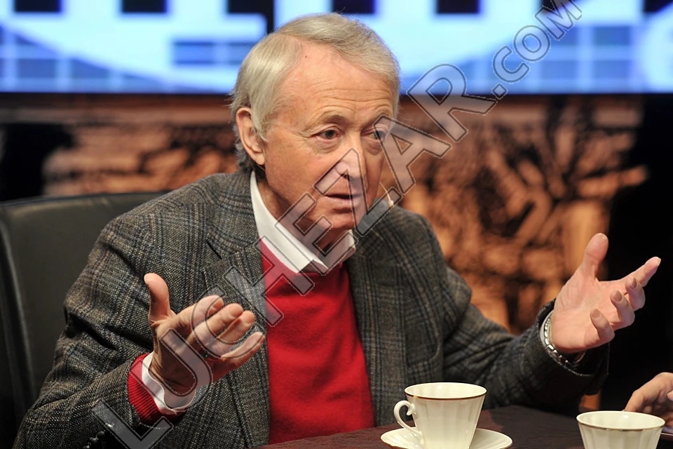 Лион Измайлов
