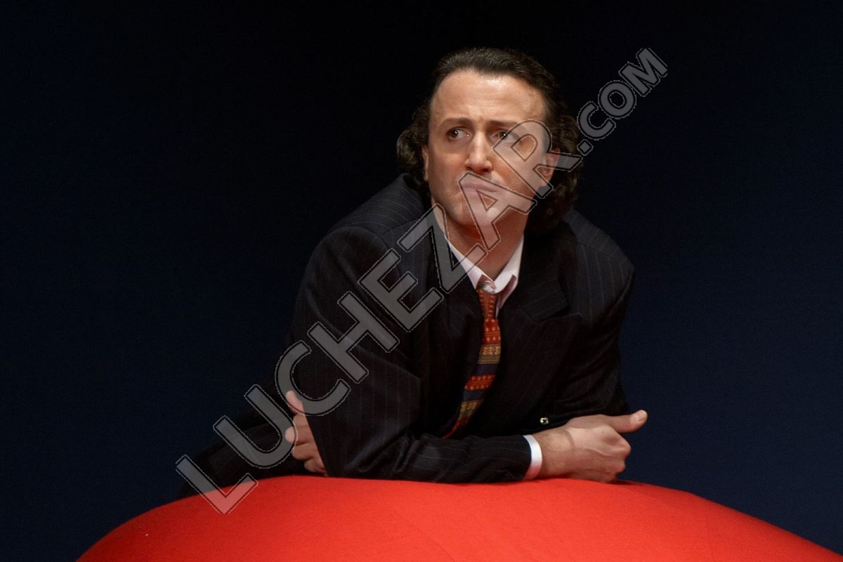Виталий Егоров