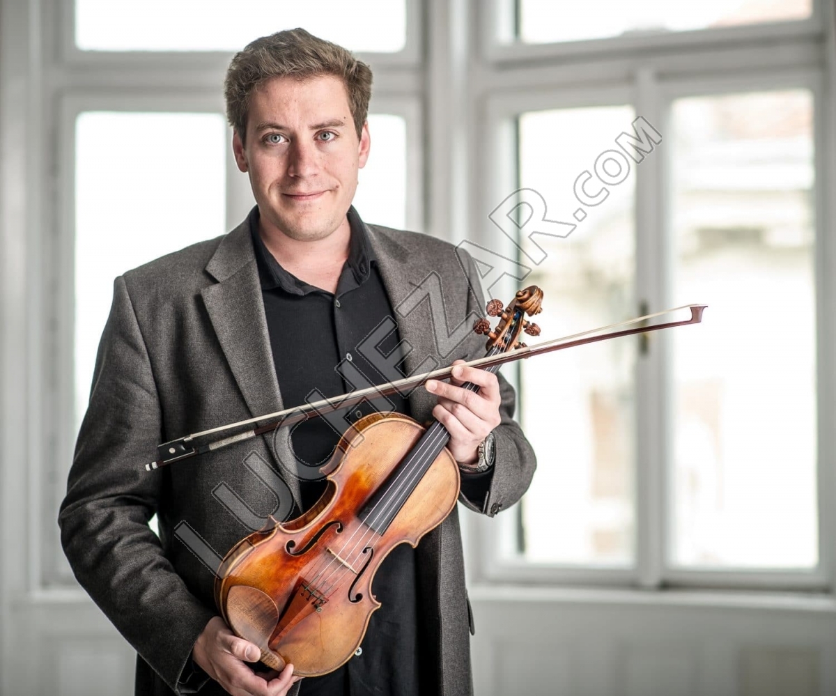 Кристоф Барати (Kristof Barati)