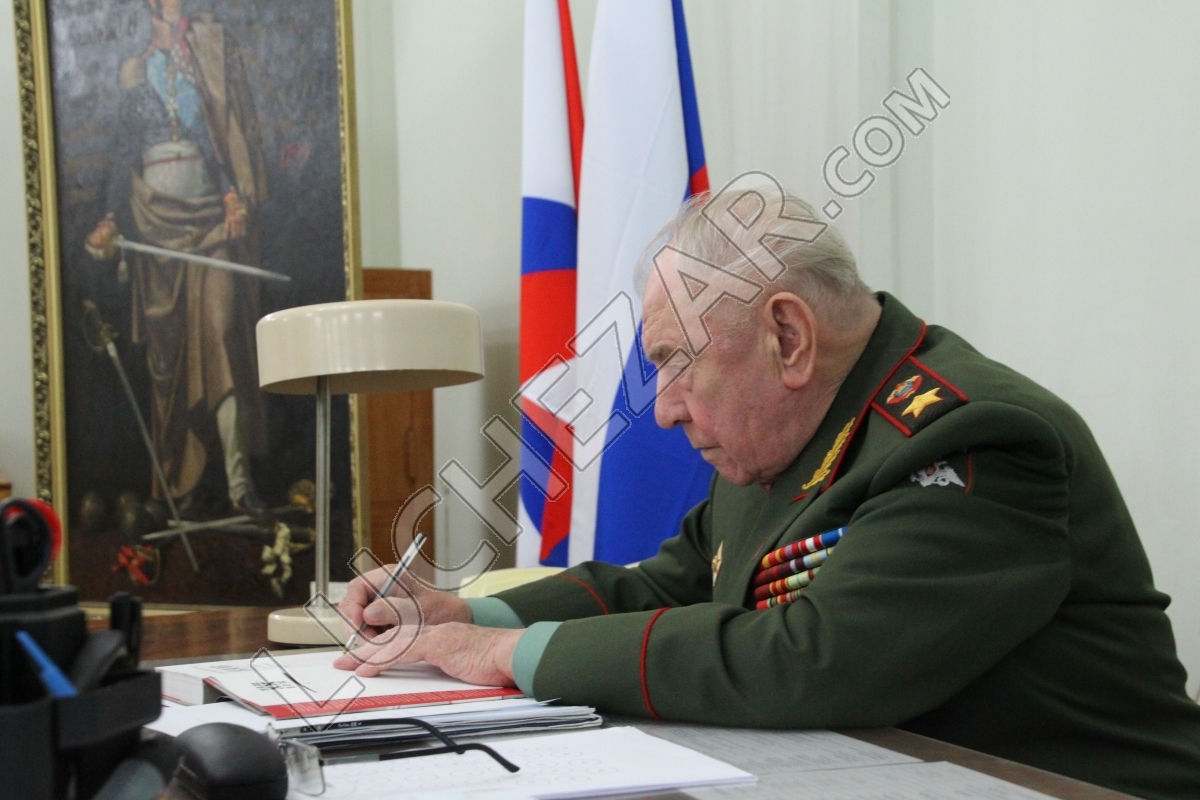 Дмитрий Язов