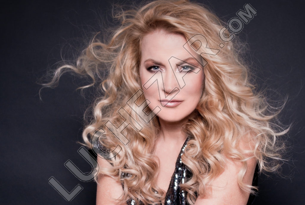 Лиан Росс (Lian Ross)