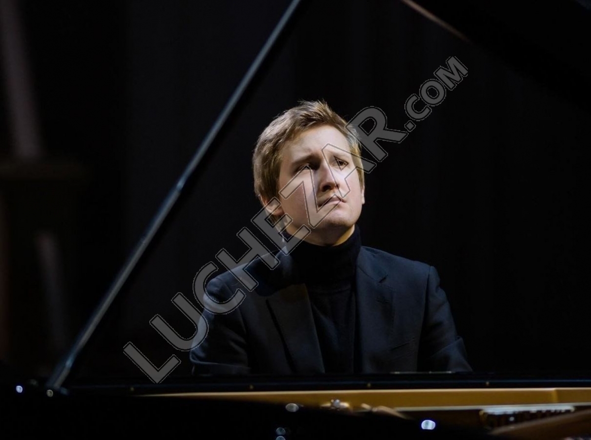 Дмитрий Маслеев