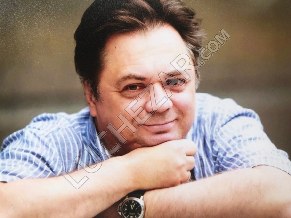 Андрей Леонов