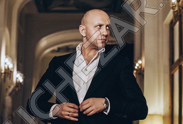 Михаил Петренко