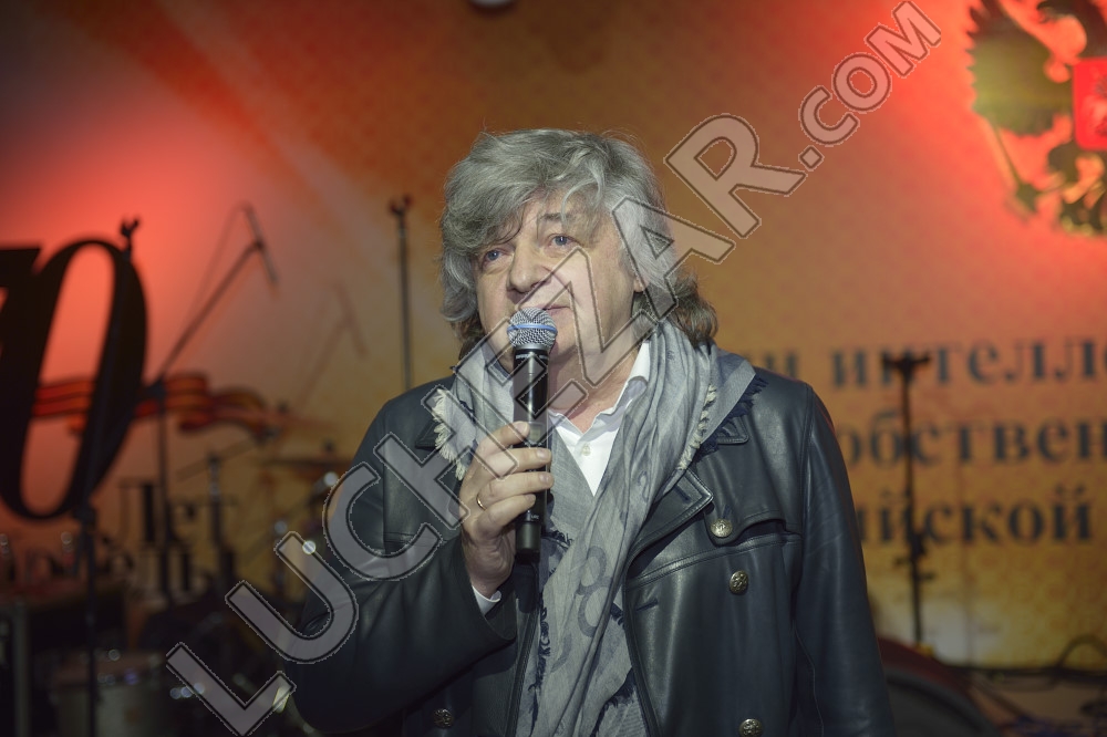 Владимир Матецкий