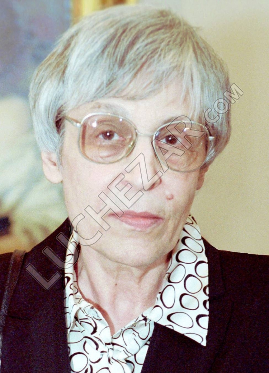 Юнна Мориц