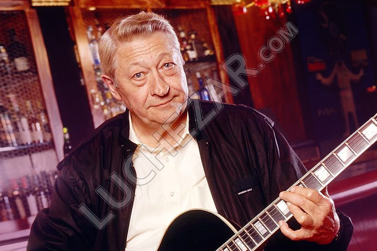 Скотти Мур (Scotty Moore)
