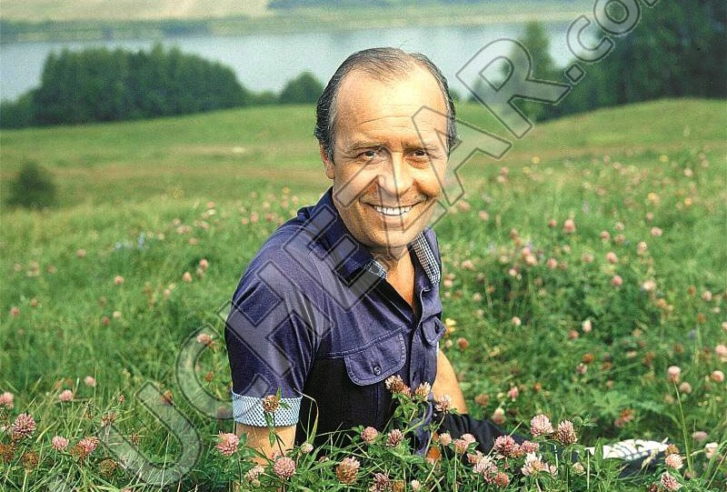 Олег Борисов