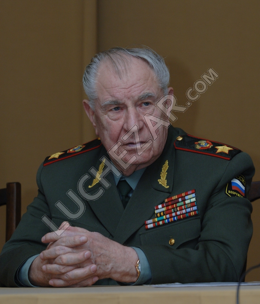 Дмитрий Язов